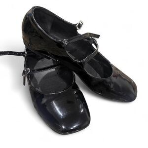 Urban-outfitters Women's Black Footwear